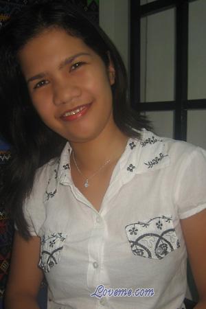 Philippines women