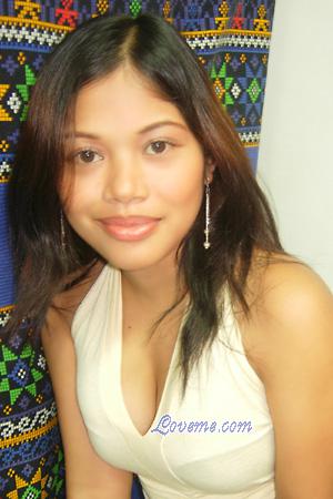 Philippines women