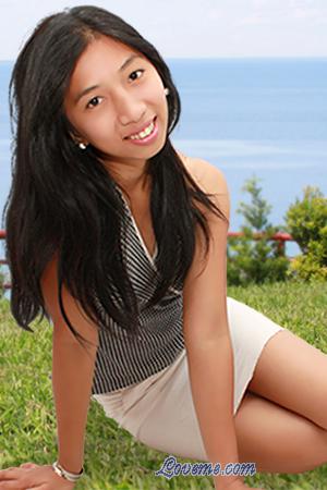 Philippines women