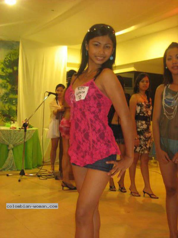 Philippine-Women-0257