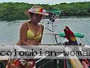 cartagena-women-boat-1104-10